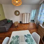 Apartment Le Jungle - Hyper Centre - Wifi Lourdes